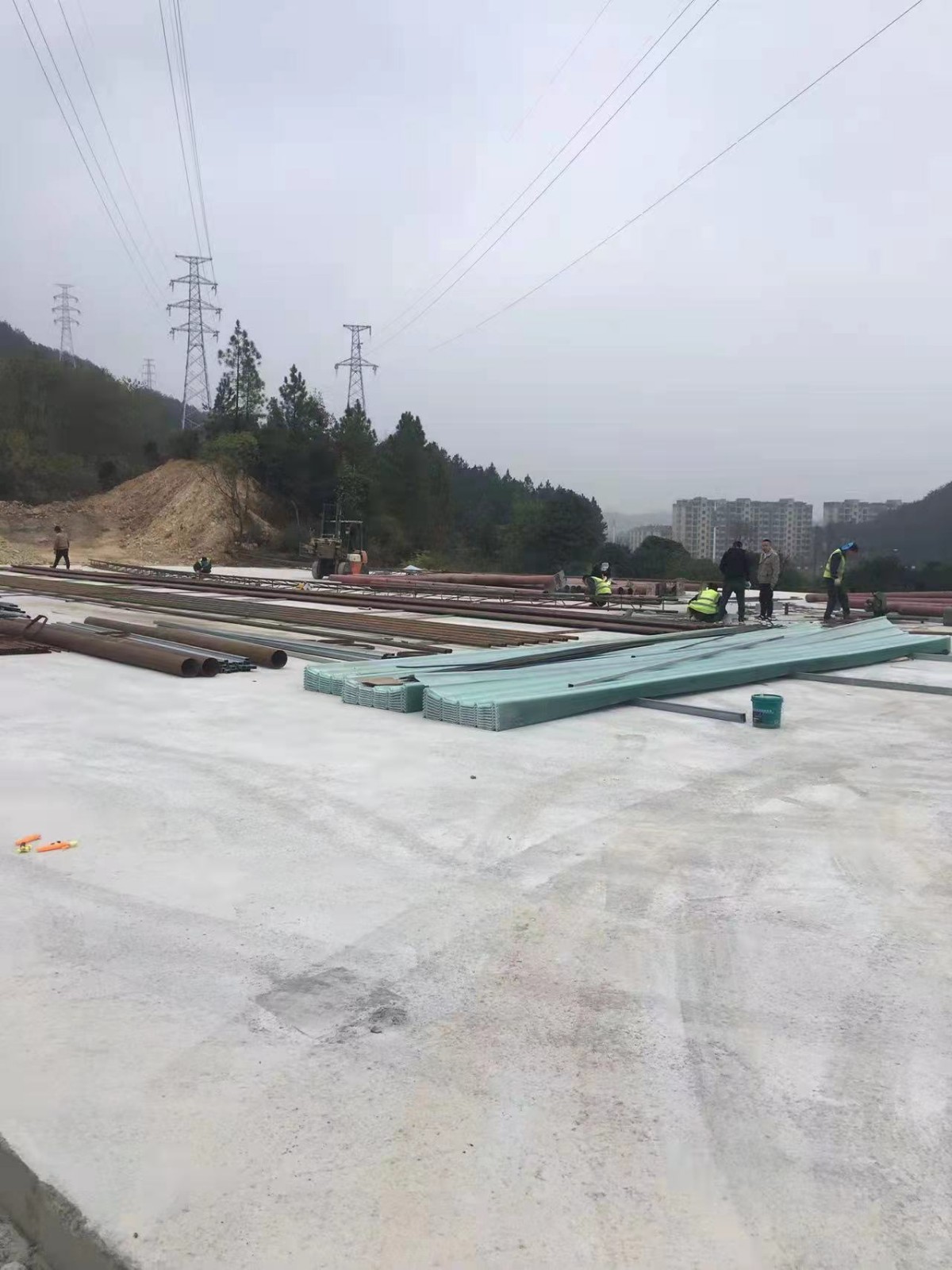 江西存量垃圾處理設(shè)備租賃及運(yùn)行管理順利完成，此路段順利通車。